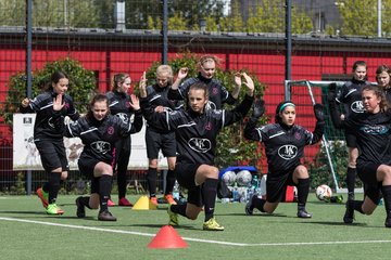 Bild 41 - B-Juniorinnen St.Pauli - C-Juniorinnen SV Steinhorst : Ergebnis: 1:2